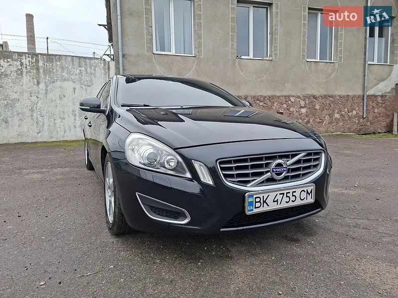 Volvo S60