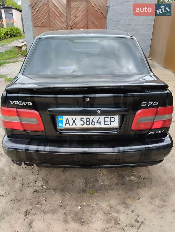 Седан Volvo S70 1998 в Богодухове