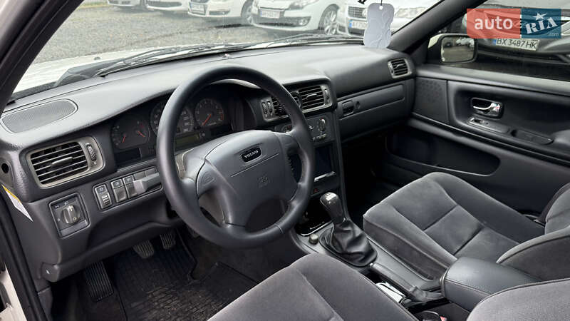 Седан Volvo S70 2000 в Бердичеві