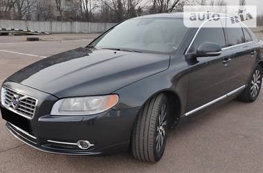Седан Volvo S80 2013 в 