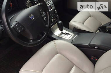 Седан Volvo S80 2008 в  фото 6 Седан Volvo S80 2008 в