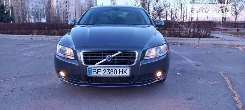 Седан Volvo S80 2008 в Южноукраїнську