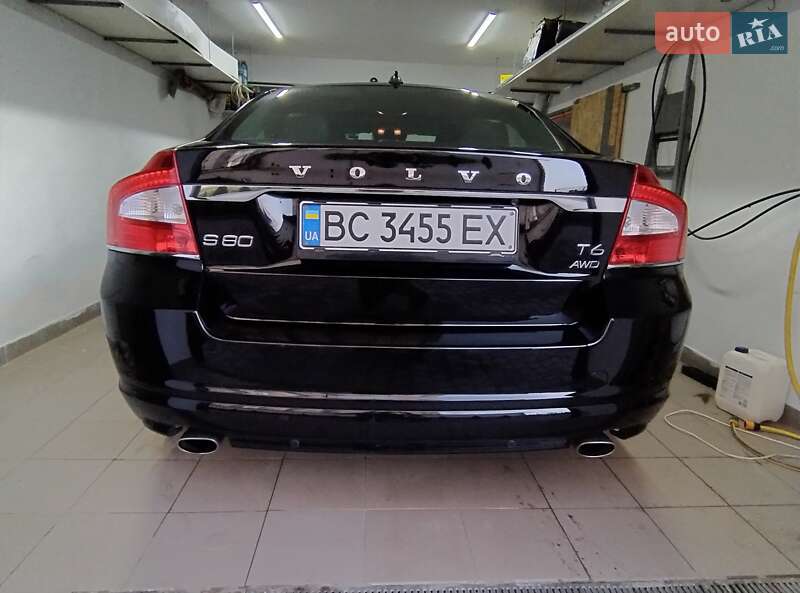 Седан Volvo S80 2013 в Львові