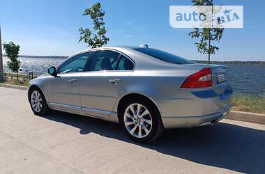 Седан Volvo S80 2011 в Николаеве