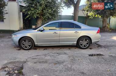 Седан Volvo S80 2011 в 