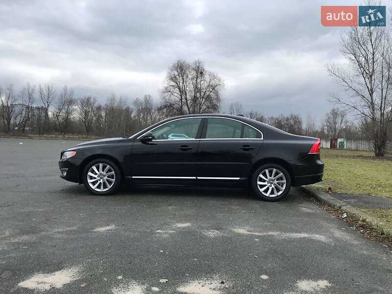 Седан Volvo S80 2014 в Чернівцях