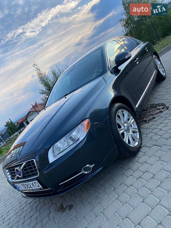 Седан Volvo S80 2011 в Ивано-Франковске