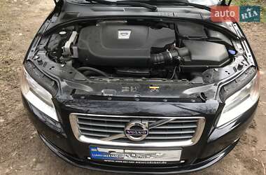Седан Volvo S80 2011 в 