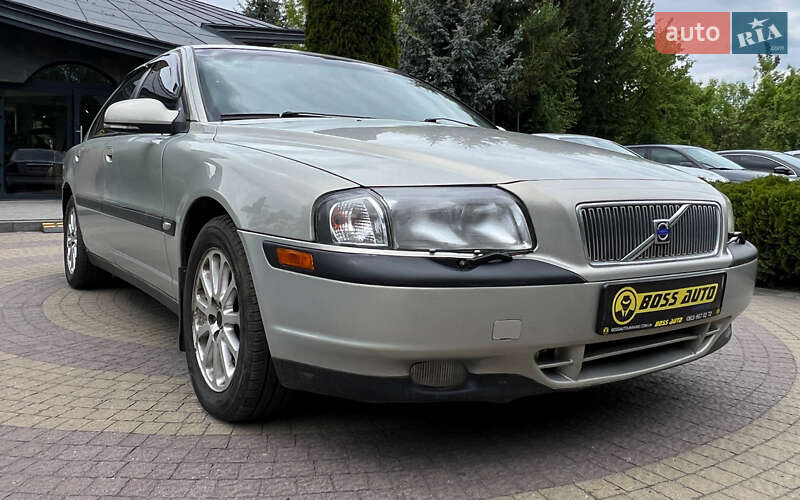 Volvo S80 1999