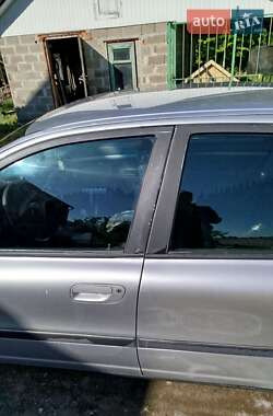 Седан Volvo S80 2000 в 