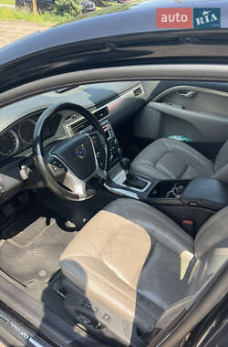 Седан Volvo S80 2010 в 