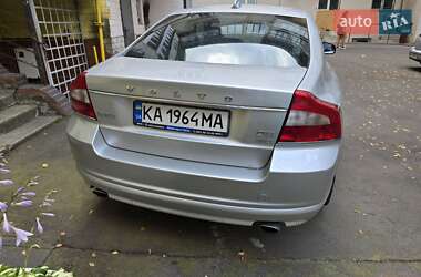 Седан Volvo S80 2011 в 