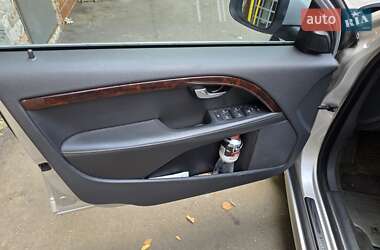 Седан Volvo S80 2011 в 