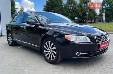 Седан Volvo S80 2013 в Киеве