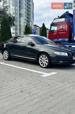 Седан Volvo S80 2013 в Житомире