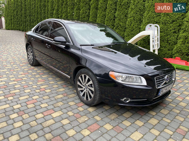 Седан Volvo S80 2012 в Львові