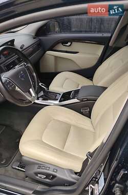 Седан Volvo S80 2016 в 