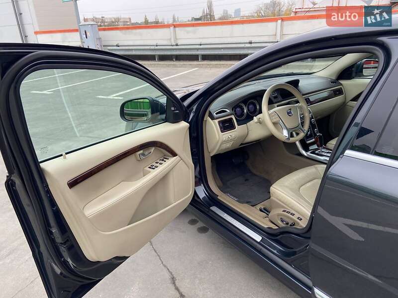 Седан Volvo S80 2012 в Києві
