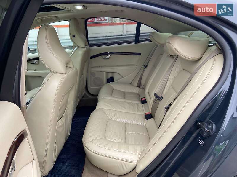 Седан Volvo S80 2012 в Києві