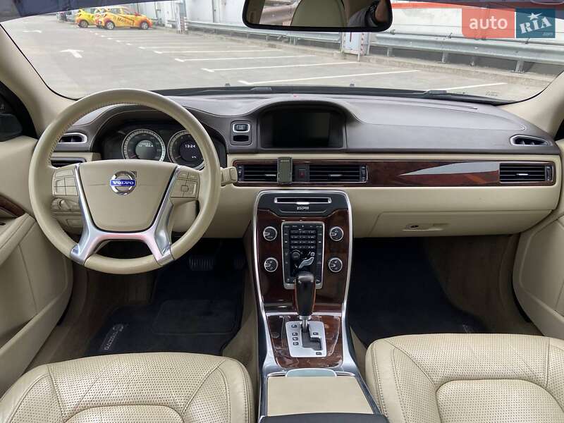 Седан Volvo S80 2012 в Києві