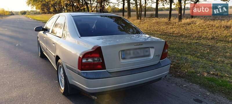 Седан Volvo S80 2001 в Добровеличковке