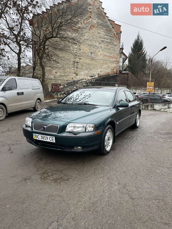 Седан Volvo S80 2000 в Львове