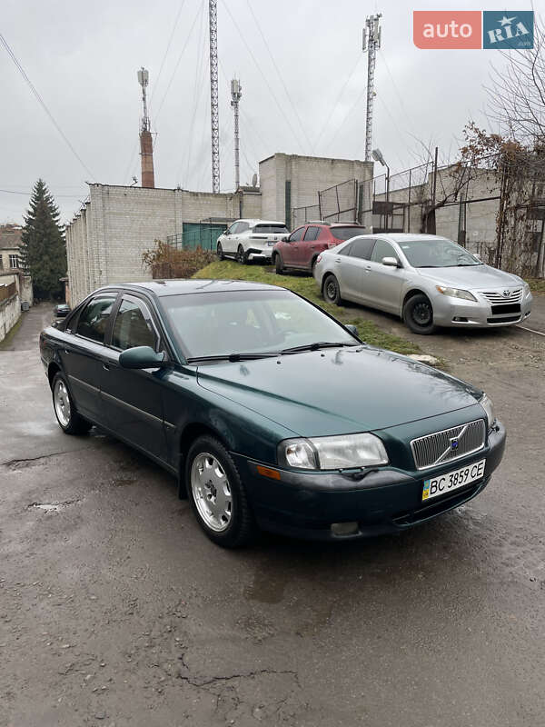 Седан Volvo S80 2000 в Львове