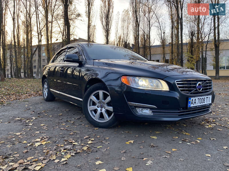 Седан Volvo S80 2013 в Киеве