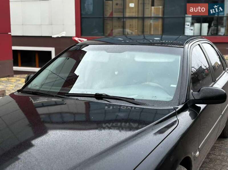 Седан Volvo S80 2000 в Татарбунарах