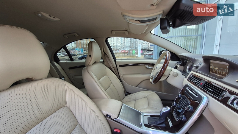 Седан Volvo S80 2013 в Києві