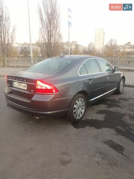 Седан Volvo S80 2012 в Киеве
