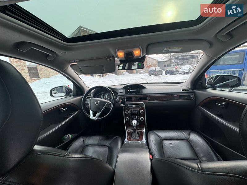 Седан Volvo S80 2013 в Івано-Франківську