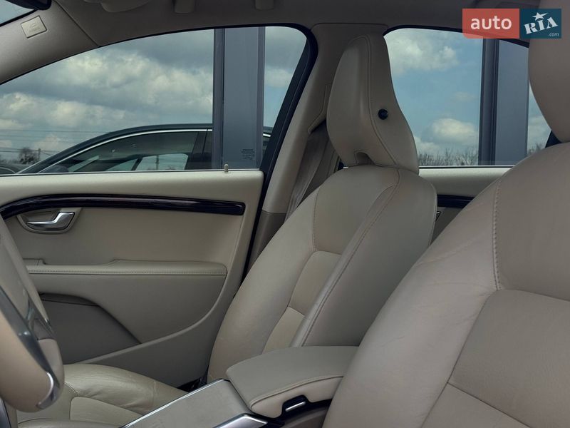 Седан Volvo S80 2012 в Рівному фото 29 Седан Volvo S80 2012 в Рівному