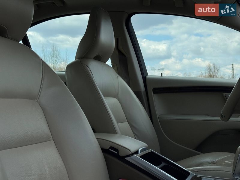 Седан Volvo S80 2012 в Рівному фото 70 Седан Volvo S80 2012 в Рівному