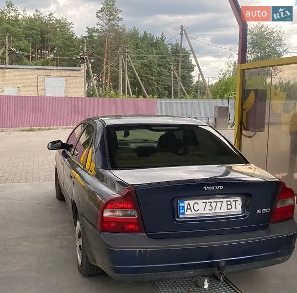 Volvo S80