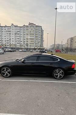 Седан Volvo S90 2018 в Ивано-Франковске