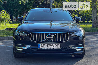 Седан Volvo S90 2019 в Одессе