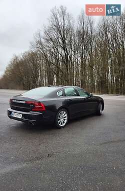 Седан Volvo S90 2016 в Виннице