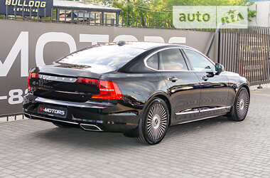 Седан Volvo S90 2019 в 