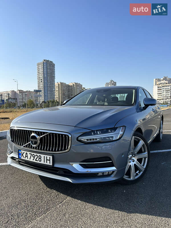 Volvo S90 2016