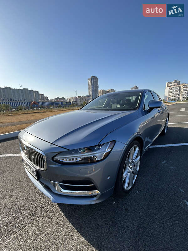 Седан Volvo S90 2016 в Києві