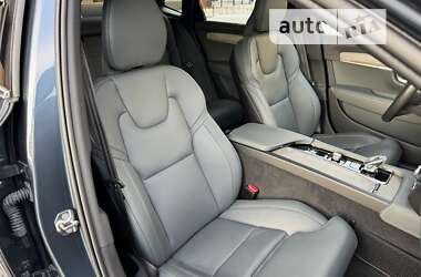 Седан Volvo S90 2020 в 