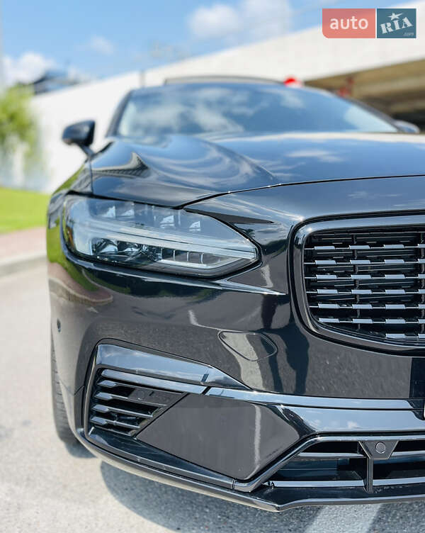 Седан Volvo S90 2017 в Киеве