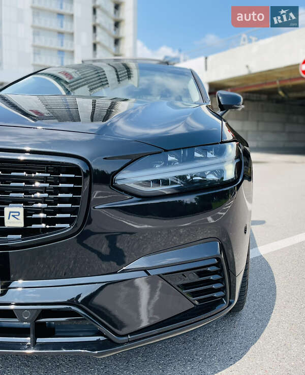 Седан Volvo S90 2017 в Киеве