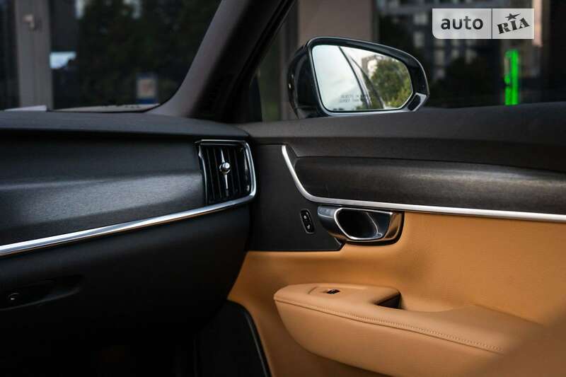 Седан Volvo S90 2016 в Хмельницком фото 53 Седан Volvo S90 2016 в Хмельницком