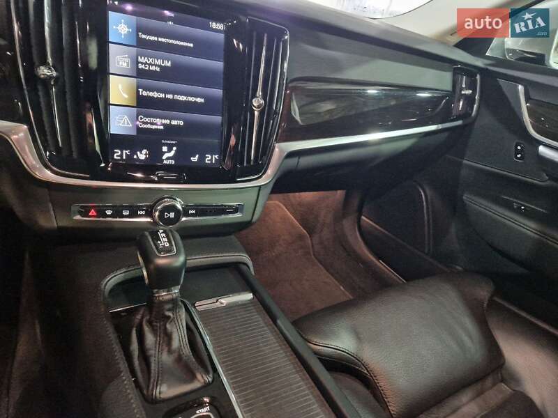 Седан Volvo S90 2017 в Києві фото 10 Седан Volvo S90 2017 в Києві