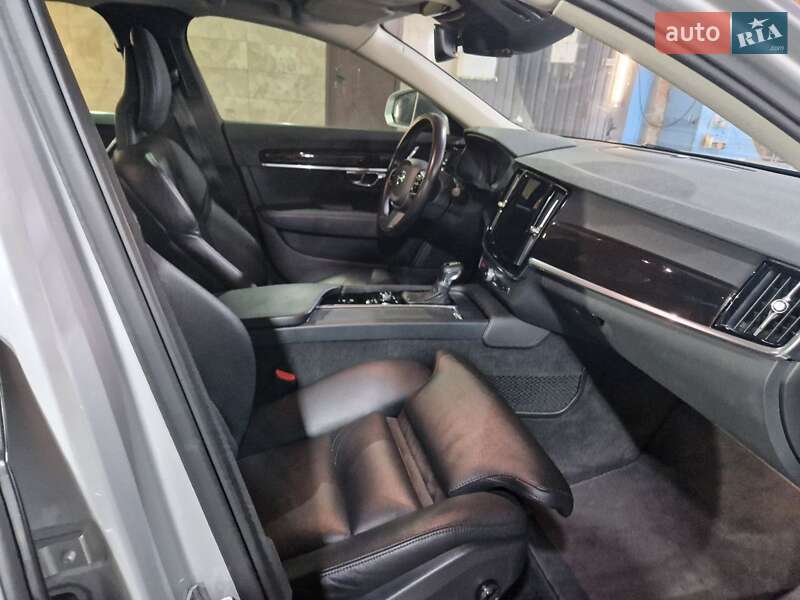 Седан Volvo S90 2017 в Києві фото 13 Седан Volvo S90 2017 в Києві