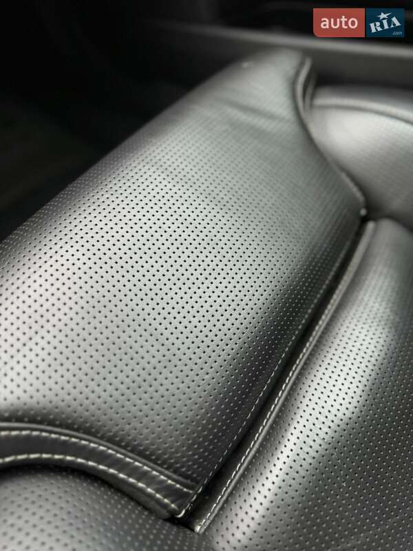 Седан Volvo S90 2017 в Одессе