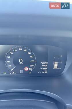 Седан Volvo S90 2017 в Смеле