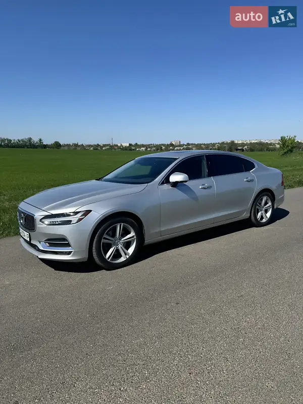 Седан Volvo S90 2017 в 